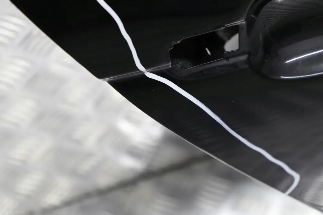 Puerta Trasera Derecha Zafiro Negro Metalizado - 475 para BMW E46 Berlina con número de pieza 7034154 BMW E46 Berlina Puerta Trasera Derecha Zafiro Negro Metalizado - 475 - SKU 7034154-BS - Número de pieza 7034154