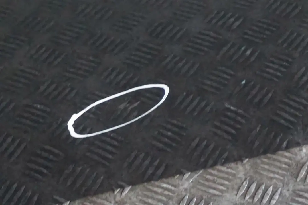 Passeggero Portiera Posteriore Destra Verde Oxford Metallico - 430 per BMW E65 con numero di parte 7202084 BMW E65 Passeggero Portiera Posteriore Destra Verde Oxford Metallico - 430 - SKU 7202084-OXF - Numero di parte 7202084