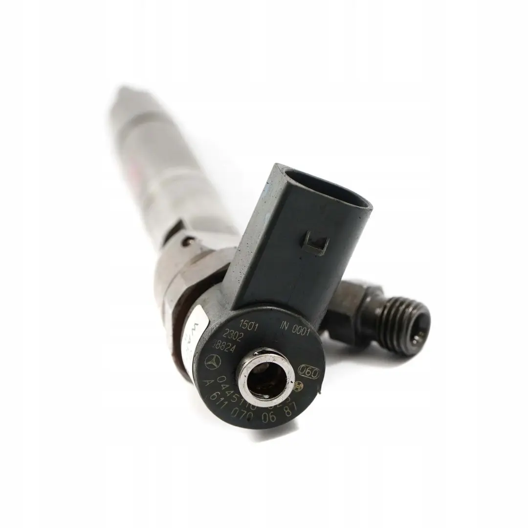 Mercedes-Benz C E Klasse W203 W210 OM611 Einspritz Injektor für mit Teilenummer A6110700687 Mercedes-Benz C E Klasse W203 W210 OM611 Einspritz Injektor - SKU A6110700687 - Teilenummer A6110700687