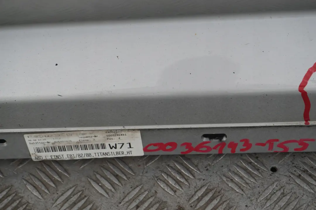 Sill Strip Skirt Left N/S Titansilber Titan Silver to BMW 1 Series 5 E81 E82 E88 with Part number 0036143 BMW 1 Series 5 E81 E82 E88 Sill Strip Skirt Left N/S Titansilber Titan Silver - SKU 0036143-TS5 - Part number 0036143