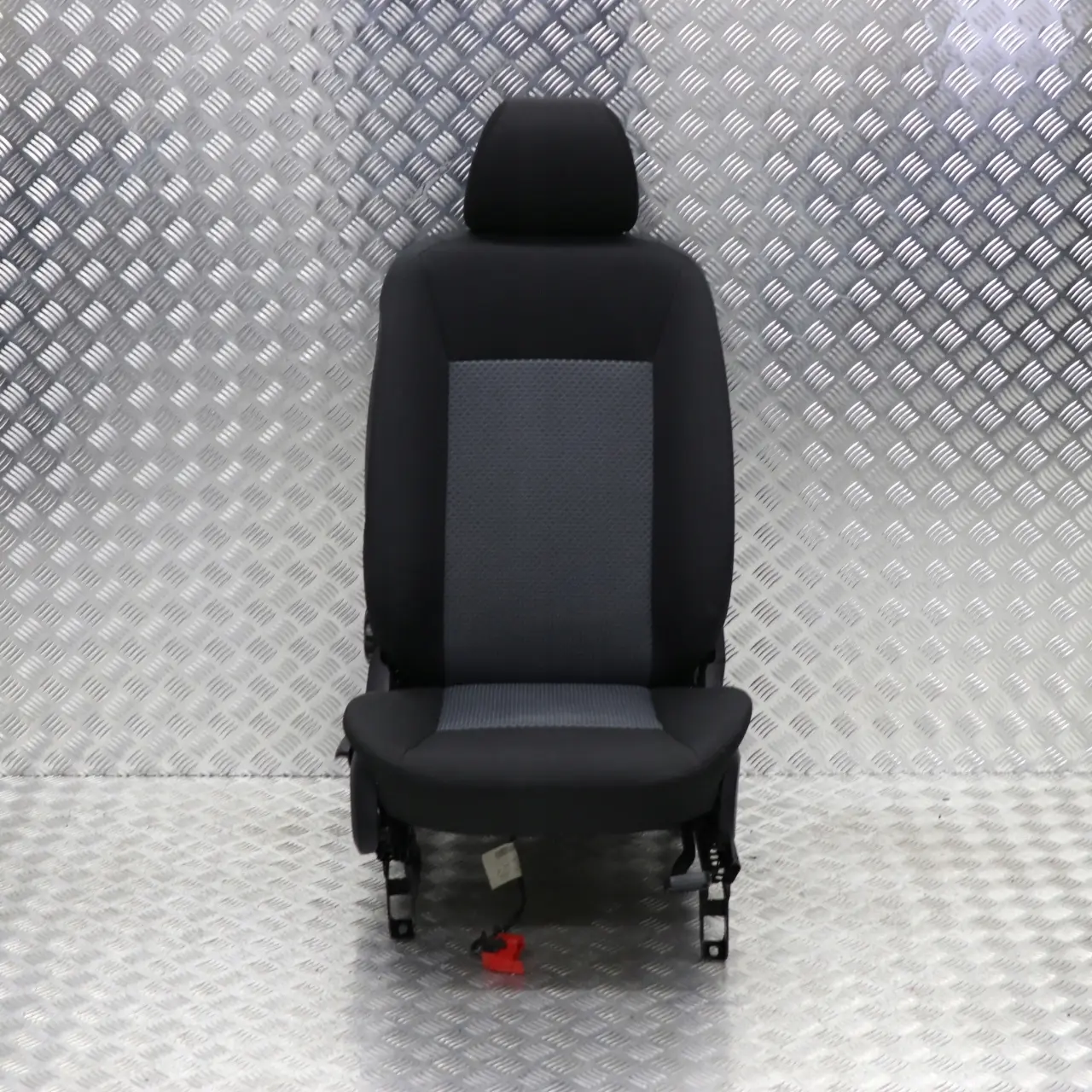 Mercedes-Benz A-Class W169 Cloth Fabric Front Right O/S Seat Black Anthracite