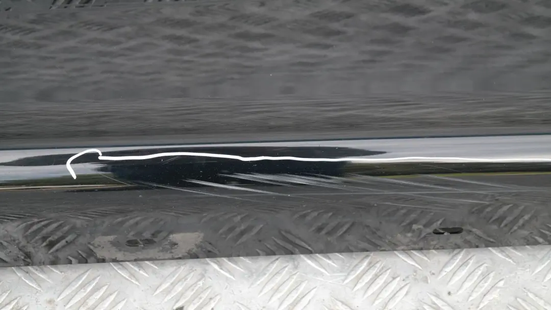 BMW 1 SERIES 7 E87 Sill strip side skirt left N/S BLACK 2 SCHWARZ II - 668 - SKU 0032949-SCH7 - Part number 51770032949