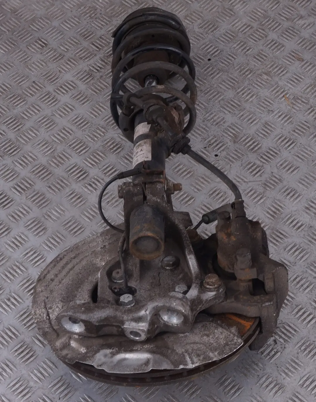 BMW E82 123d N47S Amortyzator zwrotnica prawa - SKU 6786022 - Numer Części 6786022
