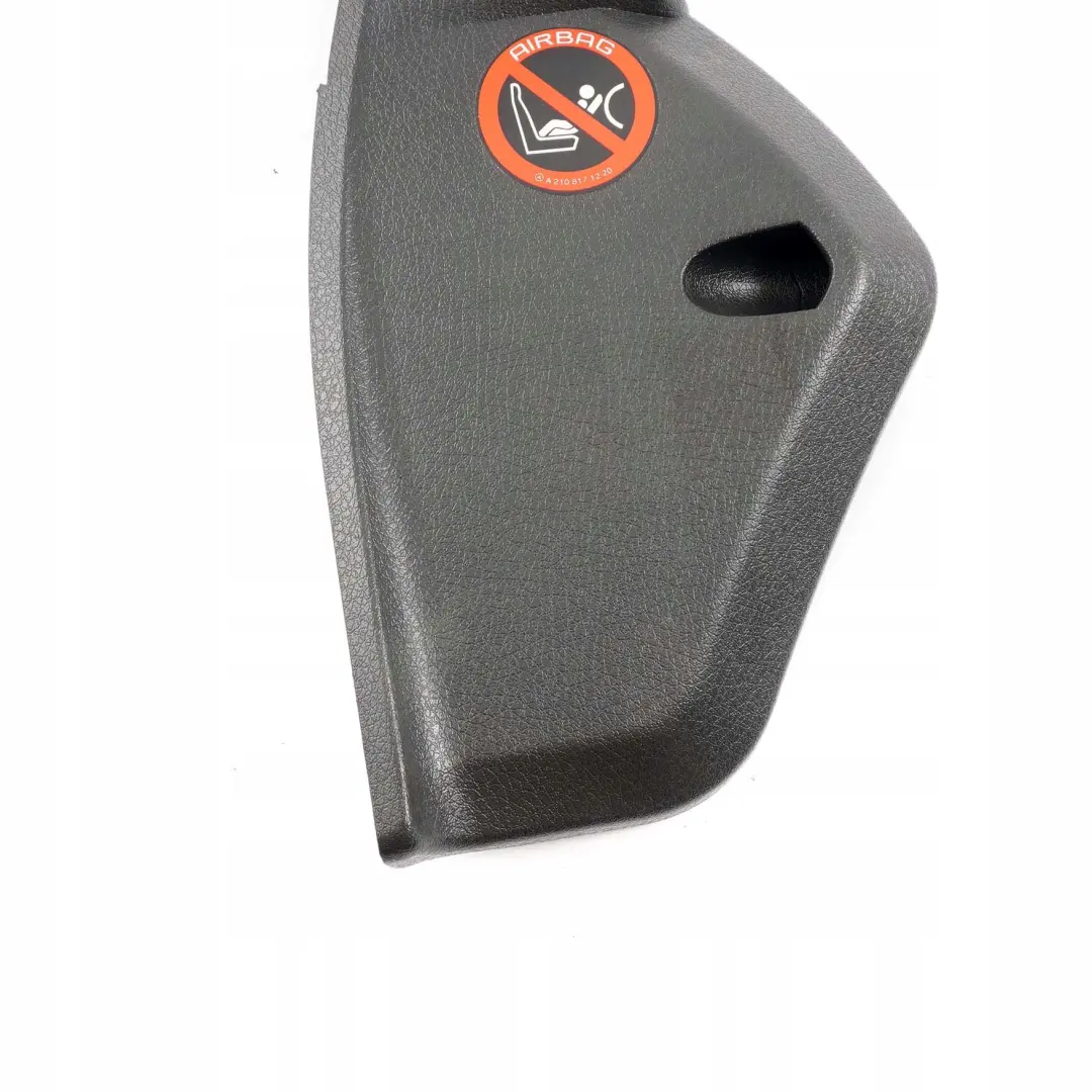 Mercedes-Benz W203 Carenage Capot A Gauche Tableau de Bord pour à propos du numéro de pièce A2036800578 Mercedes-Benz W203 Carenage Capot A Gauche Tableau de Bord - SKU A2036800578 - Numéro de pièce A2036800578