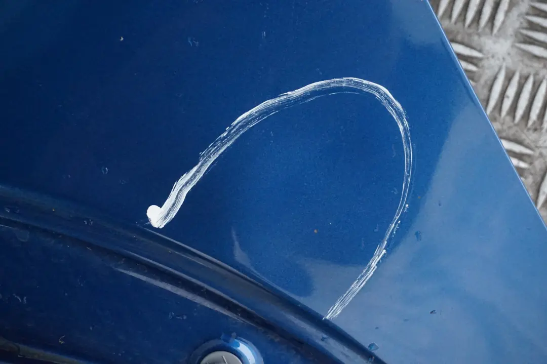 Panel Lateral Delantero Izquierdo Azul Rayo para Mini Cooper 3 R55 R56 R57 R58 con número de pieza 2754725 Mini Cooper 3 R55 R56 R57 R58 Panel Lateral Delantero Izquierdo Azul Rayo - SKU 2754725-LB3 - Número de pieza 2754725