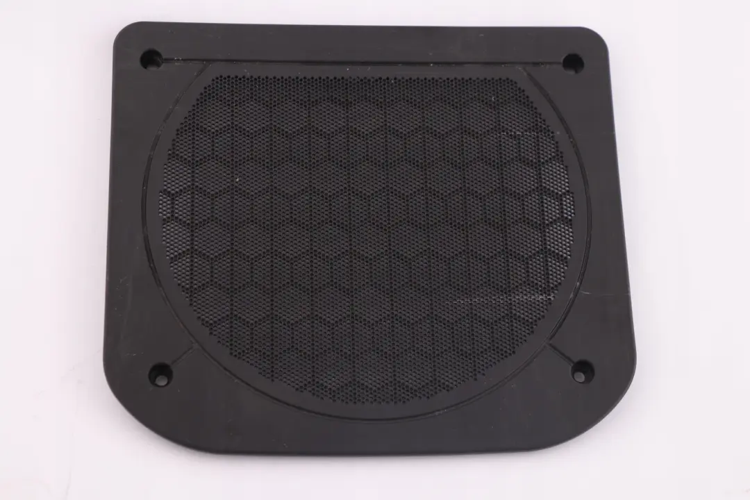 Blende Zentralbass für Mini Cooper F55 F56 F57 mit Teilenummer 9265331 Mini Cooper F55 F56 F57 Blende Zentralbass - SKU 9265331 - Teilenummer 9265331