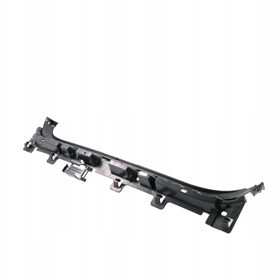 BMW E90 Paraurti Posteriore Guida Centrale Montaggio Trim - SKU 7058522 - Numero di parte 7058522