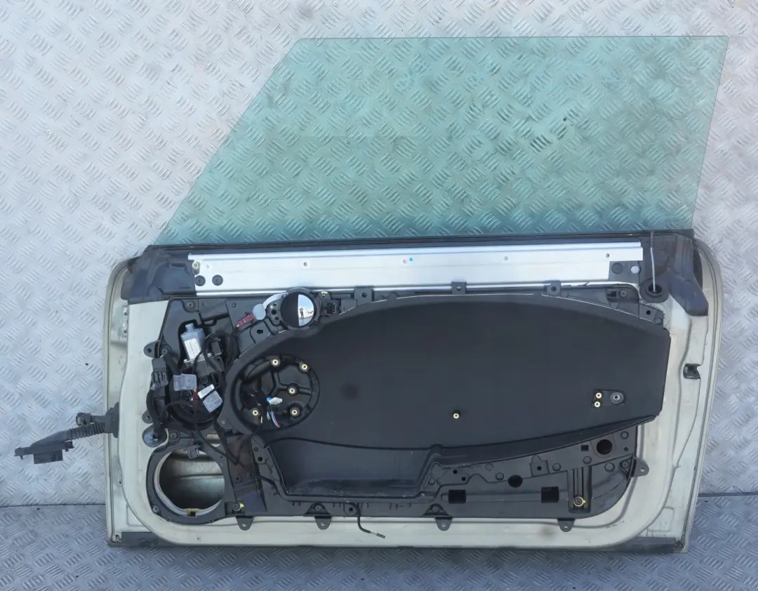 BMW Mini Cooper 7 R55 R56 R57 R58 R59 Door Front Right O/S Sparkling Silver - SKU 2755936-SS7 - Part number 2755936