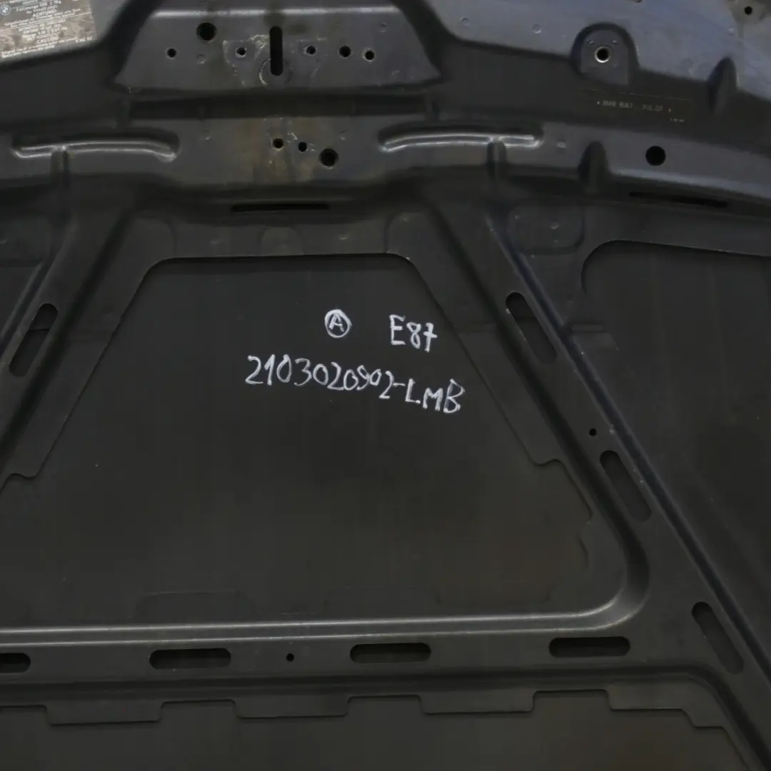 Maska pokrywa silnika Le Mans Blau do BMW E81 E87 o numerze 4162 7162102 BMW E81 E87 Maska pokrywa silnika Le Mans Blau - SKU 2103020902-LMB - Numer Części 4162 7162102