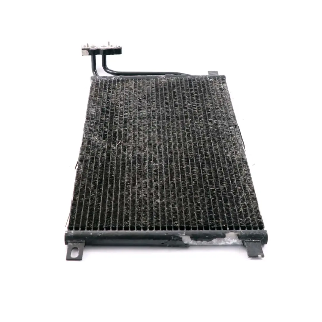 XE46 E83 Diesel Condensateur Climatisation pour BMW 3 à propos du numéro de pièce 64538377648 BMW 3 XE46 E83 Diesel Condensateur Climatisation - SKU 8377648 - Numéro de pièce 64538377648