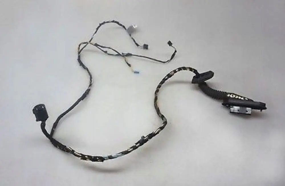 Kabelsatz Tür Beifahrerseite 6951775 für BMW 3 er E92 E92 LCI mit Teilenummer 9259823 BMW 3 er E92 E92 LCI Kabelsatz Tür Beifahrerseite 6951775 - SKU 9259823 - Teilenummer 9259823