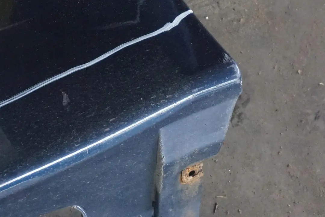 BMW E60 LCI Cubre Umbral de Puerta Faldon Lateral Izquierdo Tiefseeblau Azul A76 - SKU 0422464-DSB - Número de pieza 0422464
