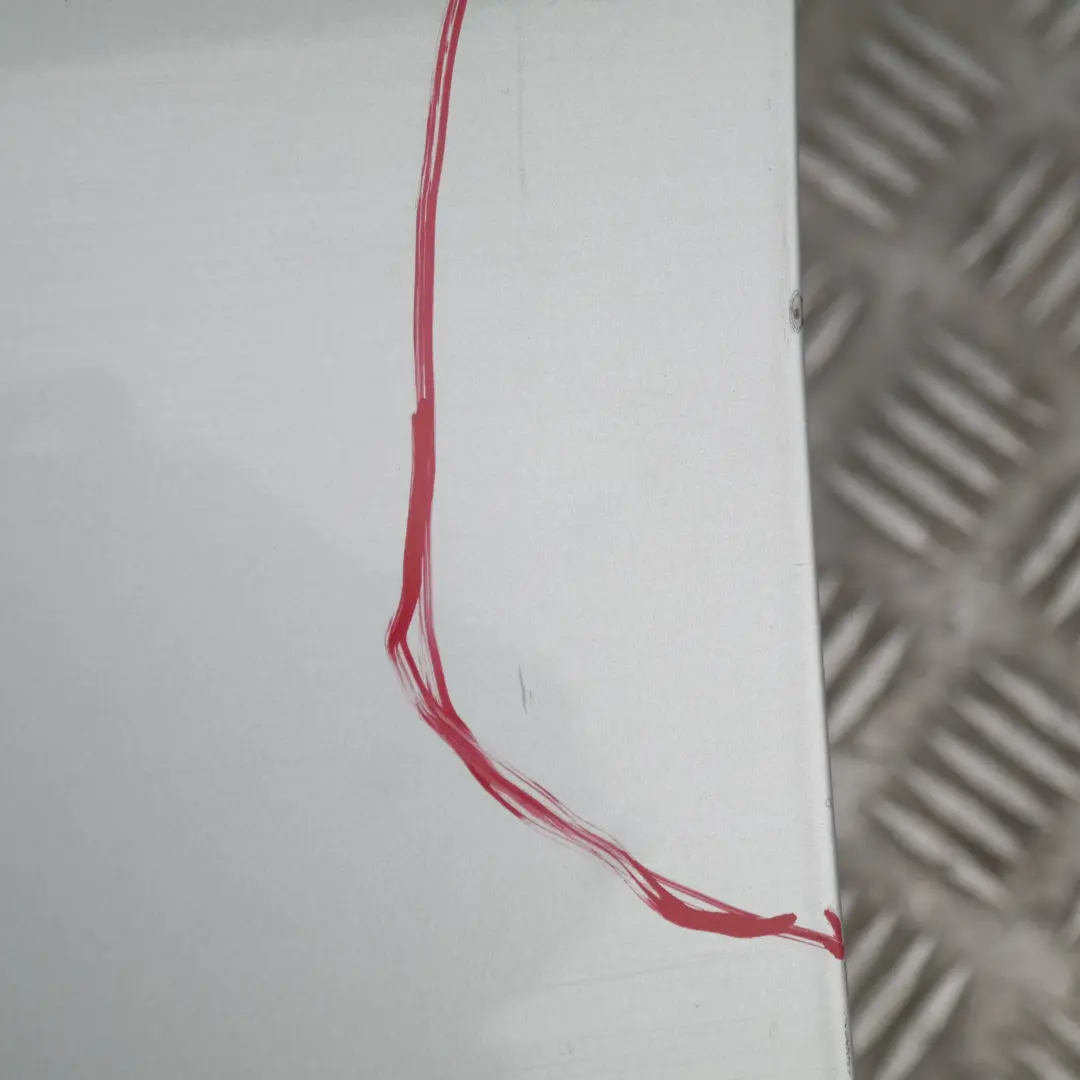 Drzwi lewe przednie titansilber 354 do BMW E60 E61 o numerze 7202339 BMW E60 E61 Drzwi lewe przednie titansilber 354 - SKU 7202339-TS2 - Numer Części 7202339