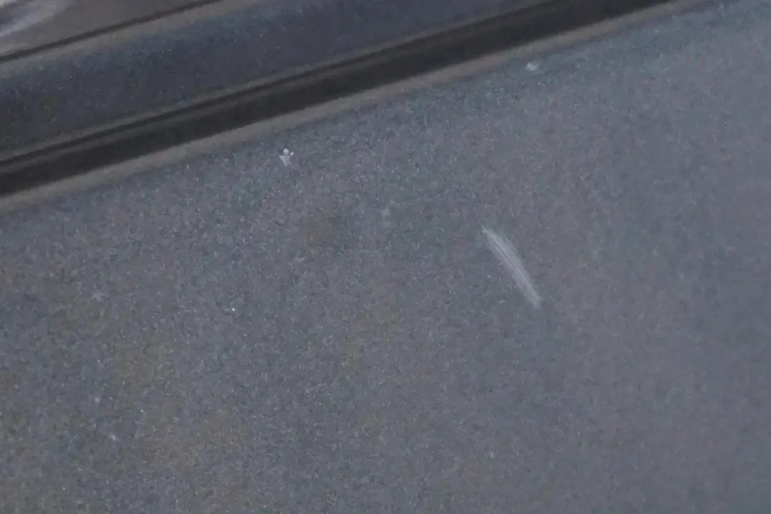 Nakładka listwa próg lewa titangrau do BMW E60 E61 o numerze 0150277 BMW E60 E61 Nakładka listwa próg lewa titangrau - SKU 0150277-TGR - Numer Części 0150277