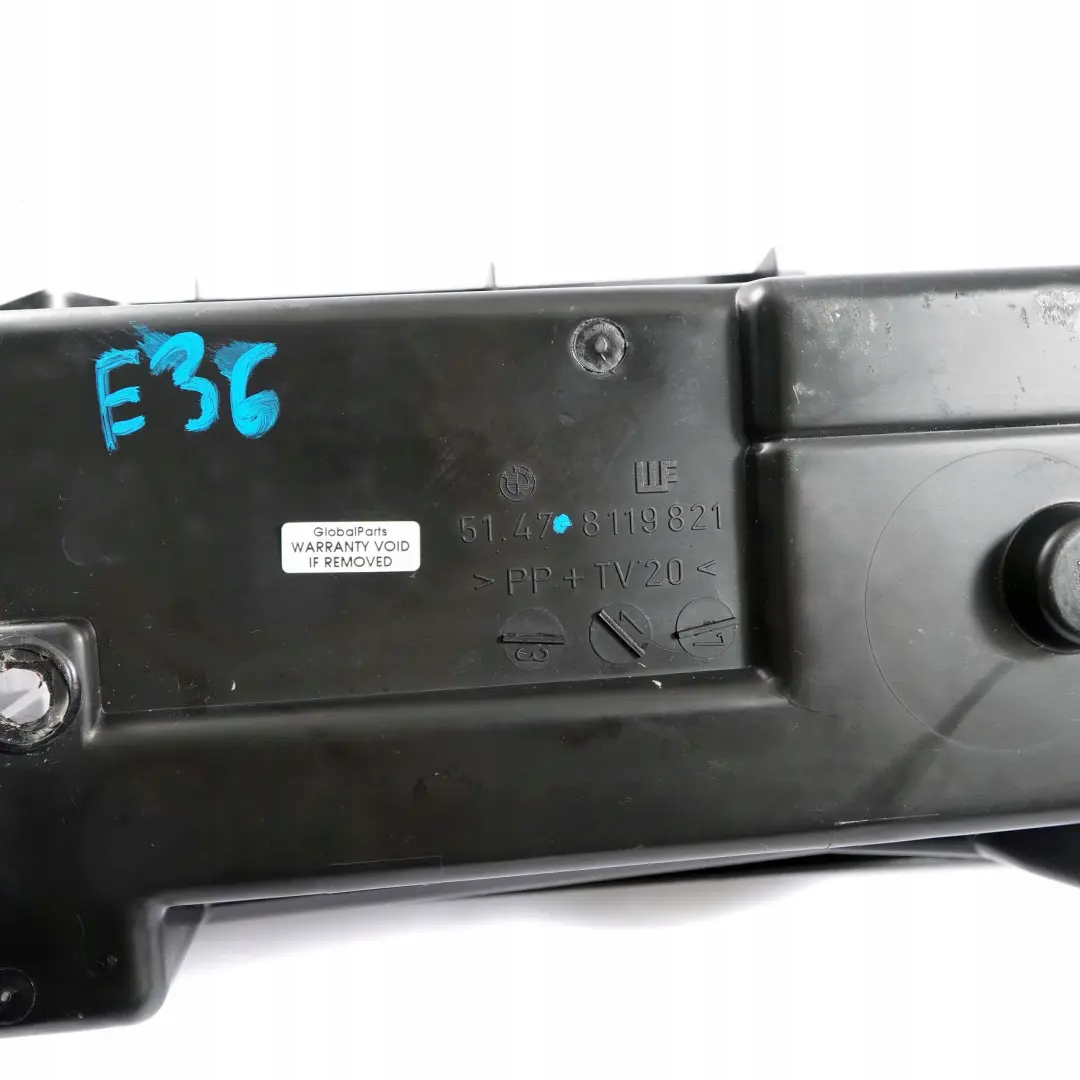 Schowek bagażnika do BMW E36 Coupe Sedan o numerze 8119821 BMW E36 Coupe Sedan Schowek bagażnika - SKU 8119821 - Numer Części 8119821