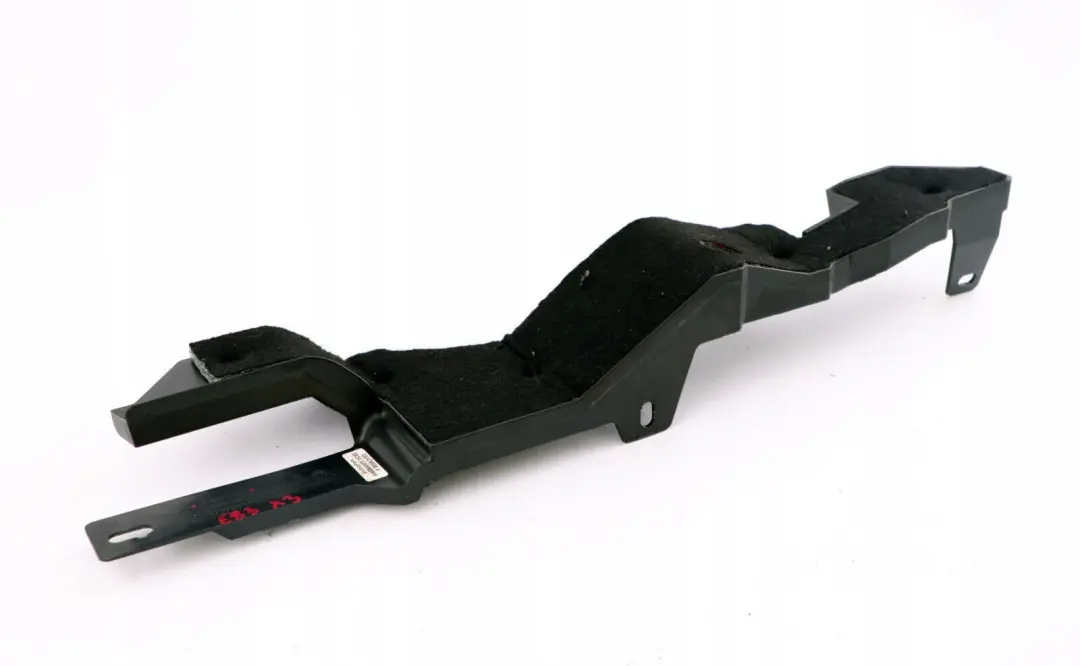 BMW X3 Series E83 Rear Vent Louvre Panel Right Sound Insulation Trim O/S - SKU 7054320 - Part number 51477054320