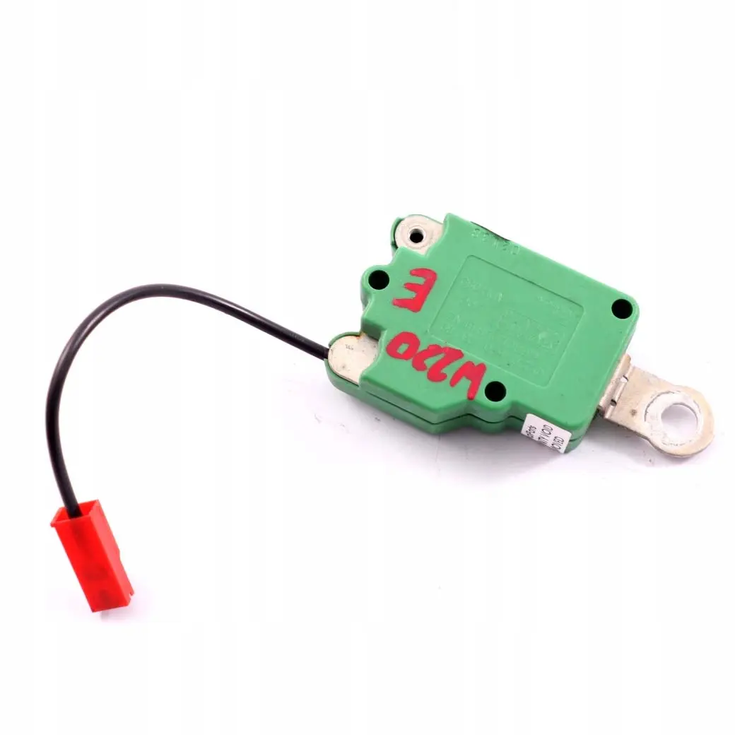 Mercedes-Benz S W220 Radio Antenna Aerial Parasitic Noise Filter to with Part number A2208202389 Mercedes-Benz S W220 Radio Antenna Aerial Parasitic Noise Filter - SKU A2208202389 - Part number A2208202389