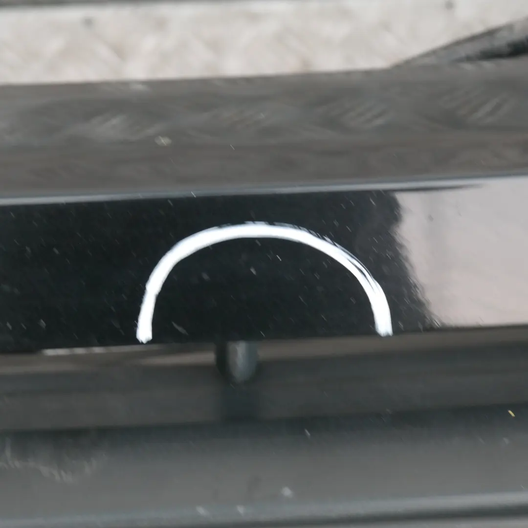 Verkleidung Stossfänger Vorn PDC Schwarz 2 Black 668 für BMW X5 er E53 mit Teilenummer 10150 BMW X5 er E53 Verkleidung Stossfänger Vorn PDC Schwarz 2 Black 668 - SKU 0010150-SCH - Teilenummer 10150