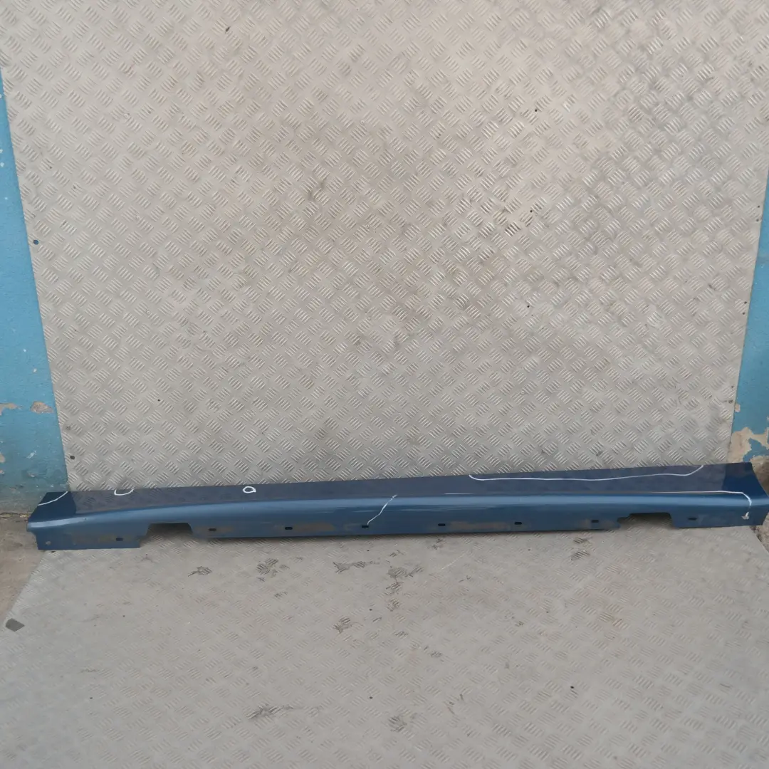 Nakładka próg lewy sydney blau A19 do BMW E87 o numerze 32949 BMW E87 Nakładka próg lewy sydney blau A19 - SKU 0032949-SYD10 - Numer Części 32949