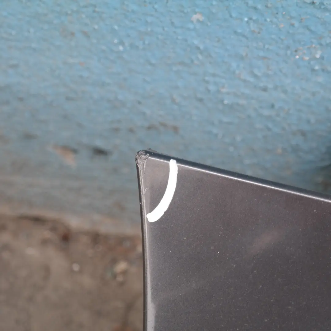 Listello Portiera Apertura Gonna Destra Frizzante Grafite per BMW E87 con numero di parte 51770032948-SG3 BMW E87 Listello Portiera Apertura Gonna Destra Frizzante Grafite - SKU 0032948-SG3 - Numero di parte 51770032948-SG3