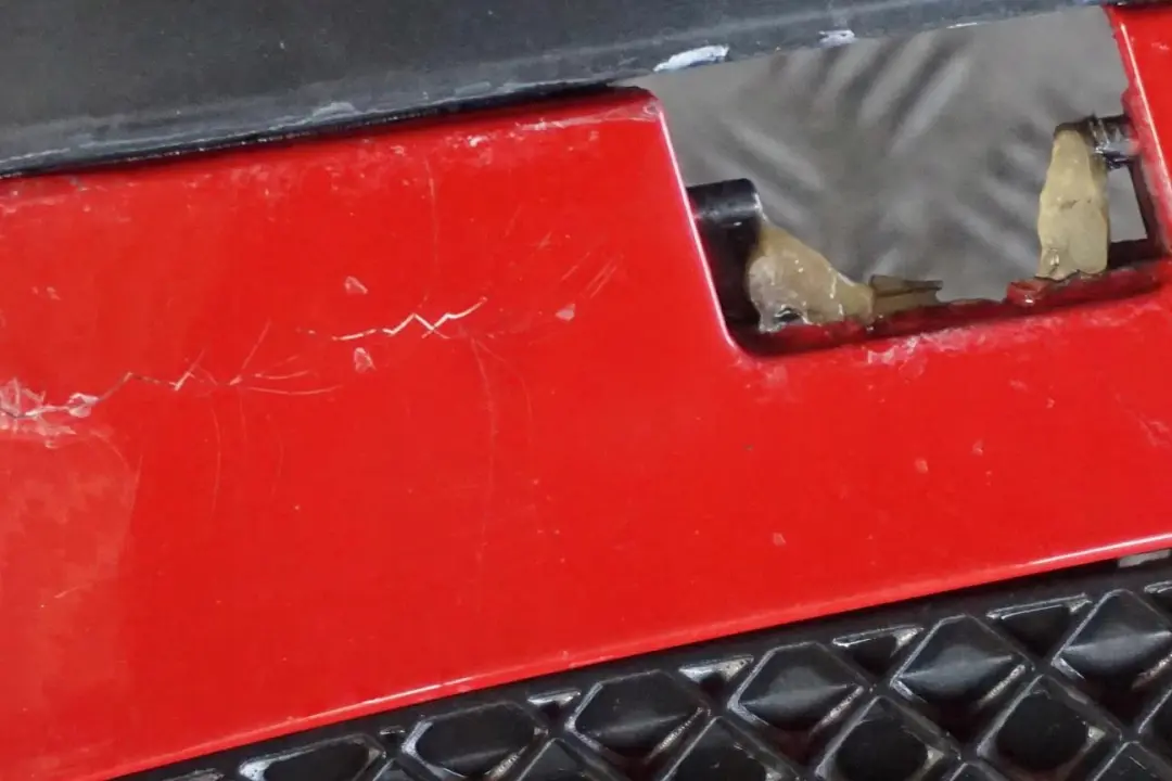 Zderzak przedni przód Japanrot 438 do BMW E87 o numerze 32635 BMW E87 Zderzak przedni przód Japanrot 438 - SKU 0032635-JR - Numer Części 32635