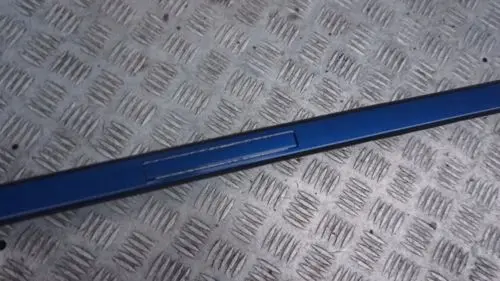 BMW 1 Series E81 E87 Right Roof Moulding Railing O/S Montegoblau Blue Metallic - SKU 0032702-MTB - Part number 0032702