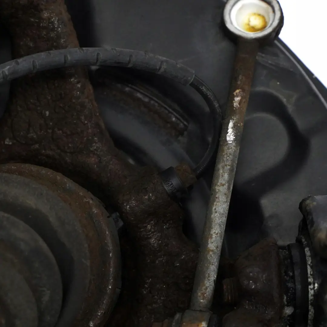 N47 L'Arbre De Sortie Pivotement Gauche Arriere pour BMW Serie E81 E87 LCI 116d à propos du numéro de pièce 6774810 BMW Serie E81 E87 LCI 116d N47 L'Arbre De Sortie Pivotement Gauche Arriere - SKU 6774810-32 - Numéro de pièce 6774810