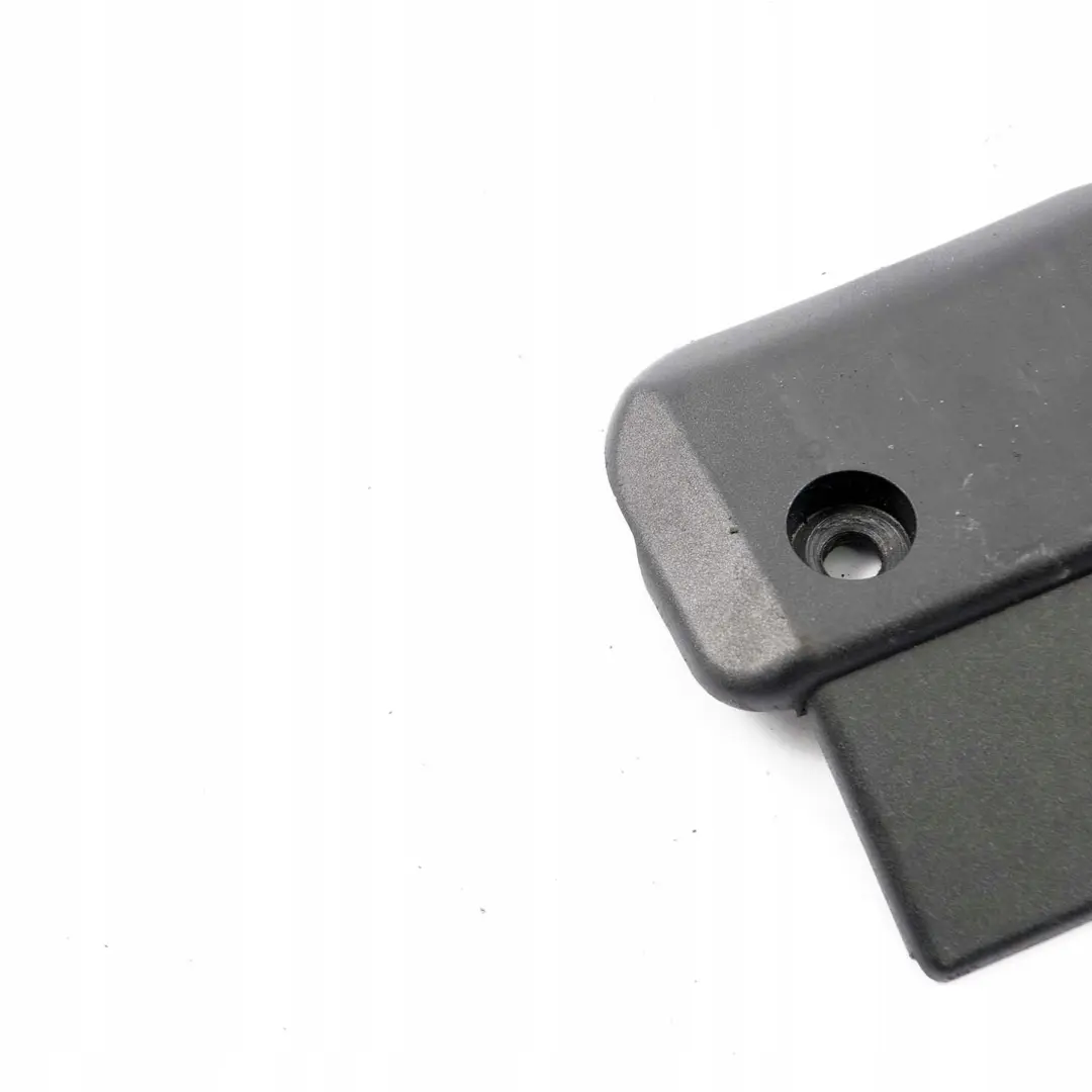 Espaciador Inferior Portón Trasero Maletero De para Mercedes Vito W639 con número de pieza A6397430141 Mercedes Vito W639 Espaciador Inferior Portón Trasero Maletero De - SKU A6397430141 - Número de pieza A6397430141