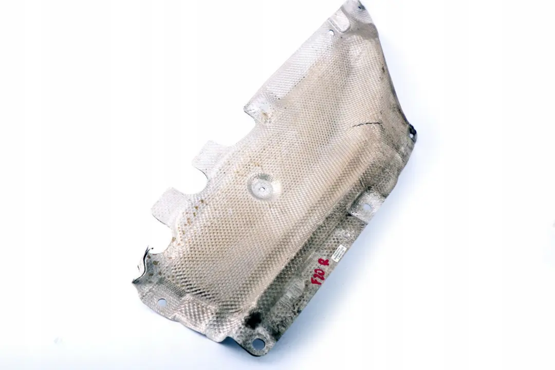 Heat Insulation Side Right O/S to BMW 1 2 3 4 Series F20 F22 F30 F32 with Part number 7241768 BMW 1 2 3 4 Series F20 F22 F30 F32 Heat Insulation Side Right O/S - SKU 7241768 - Part number 7241768