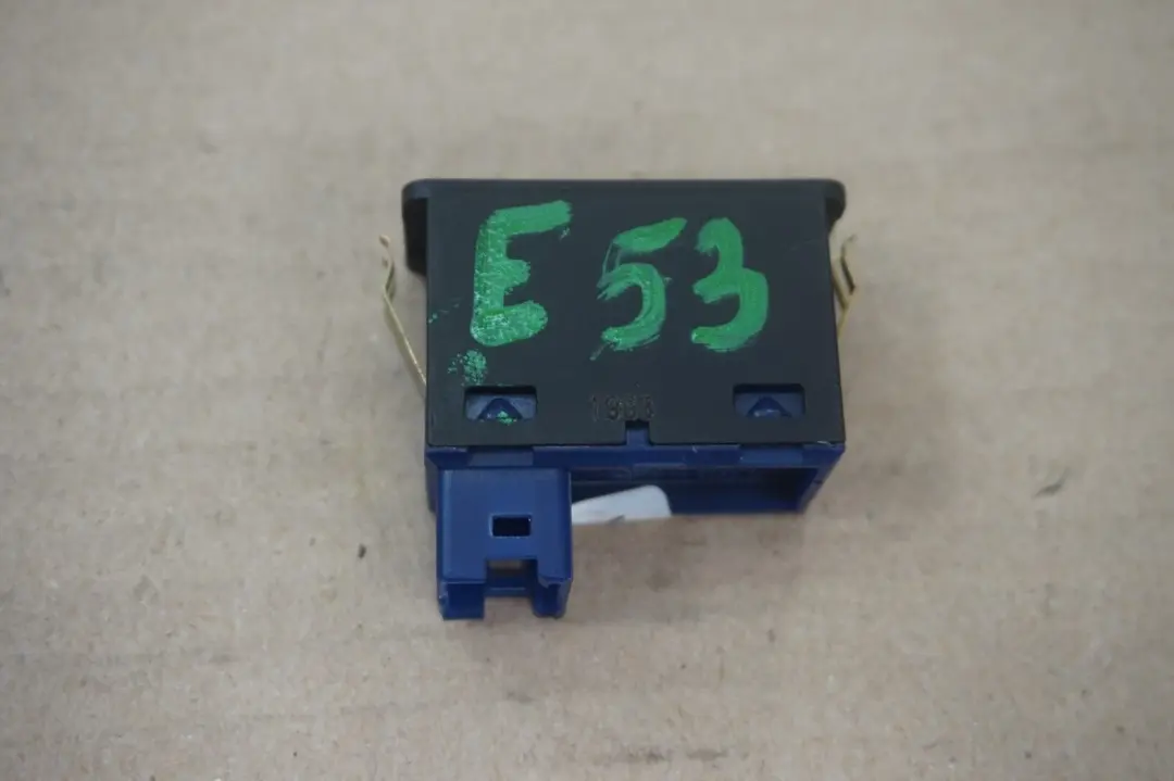 BMW Genuine 7 X5 Series E38 E53 Plug Switch TV Cover - SKU 8368345 - Part number 8368345