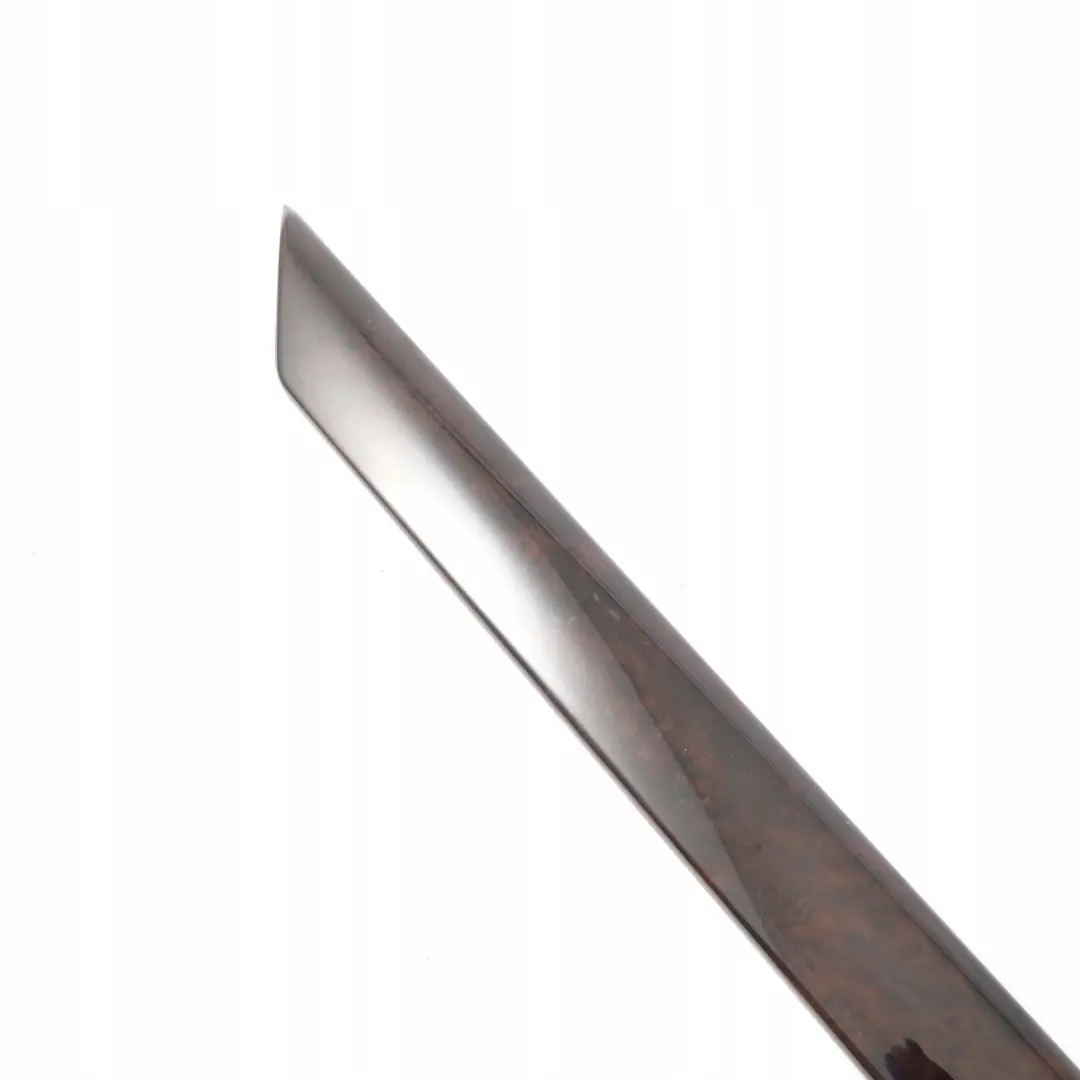 Striscia legno copertura porta posteriore sinistra legno Myrte per BMW E46 con numero di parte 8200753 BMW E46 Striscia legno copertura porta posteriore sinistra legno Myrte - SKU 8200753 - Numero di parte 8200753