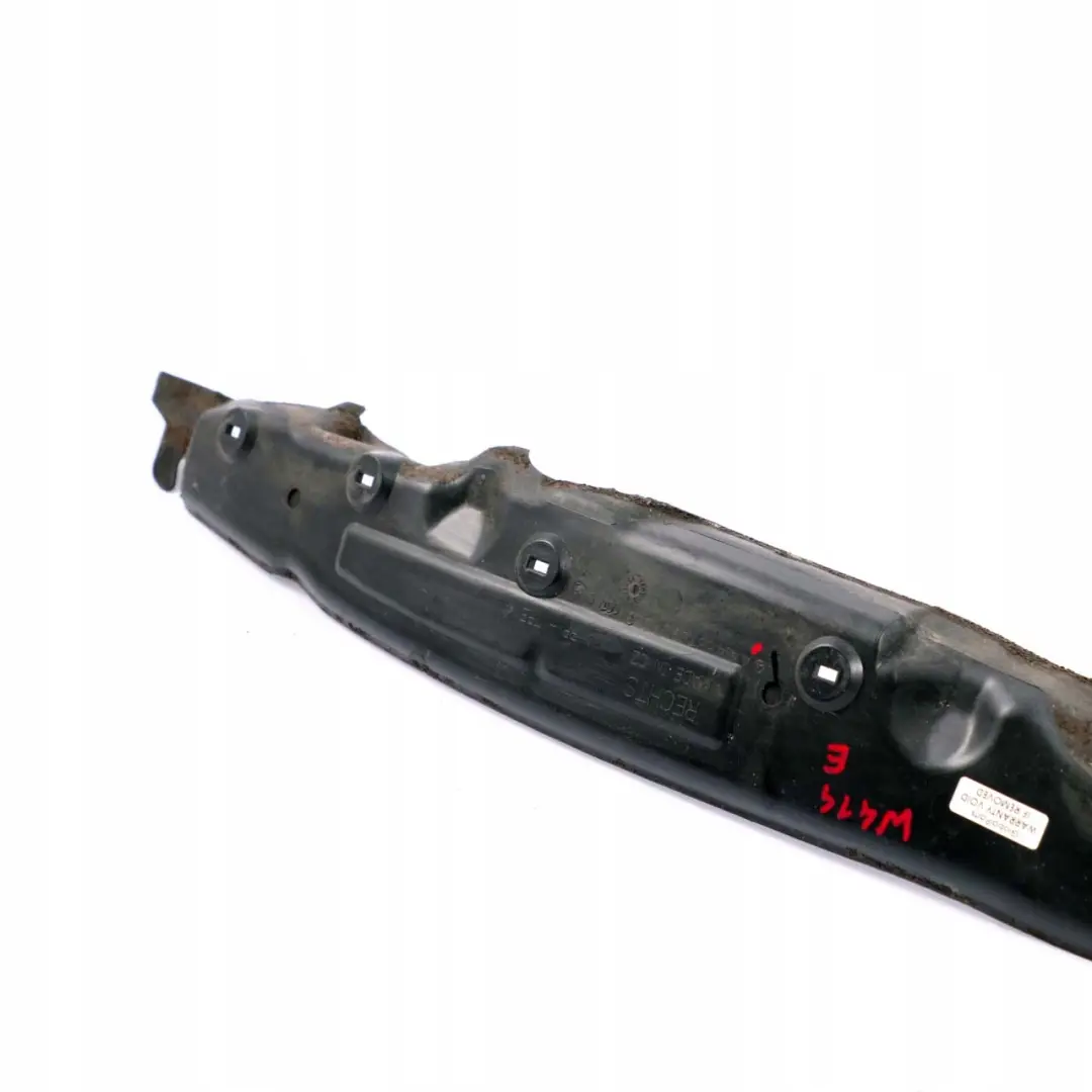 Mercedes W414 Parafango anteriore destro Pannello copertura dell'ala Montaggio - SKU A4146870107 - Numero di parte A4146870107