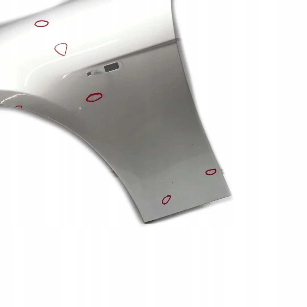 Panel Lateral Delantero Izquierdo Titansilber Titan Silver para BMW E65 E66 E67 con número de pieza 7061661-TS BMW E65 E66 E67 Panel Lateral Delantero Izquierdo Titansilber Titan Silver - SKU 7061661-TS - Número de pieza 7061661-TS