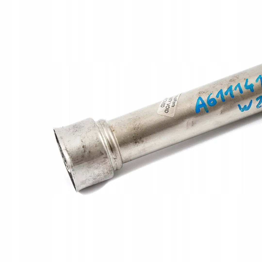 OM611 Rura przewód silnika EGR do MERCEDES W203 W210 o numerze A6111410604 MERCEDES W203 W210 OM611 Rura przewód silnika EGR - SKU A6111410604 - Numer Części A6111410604