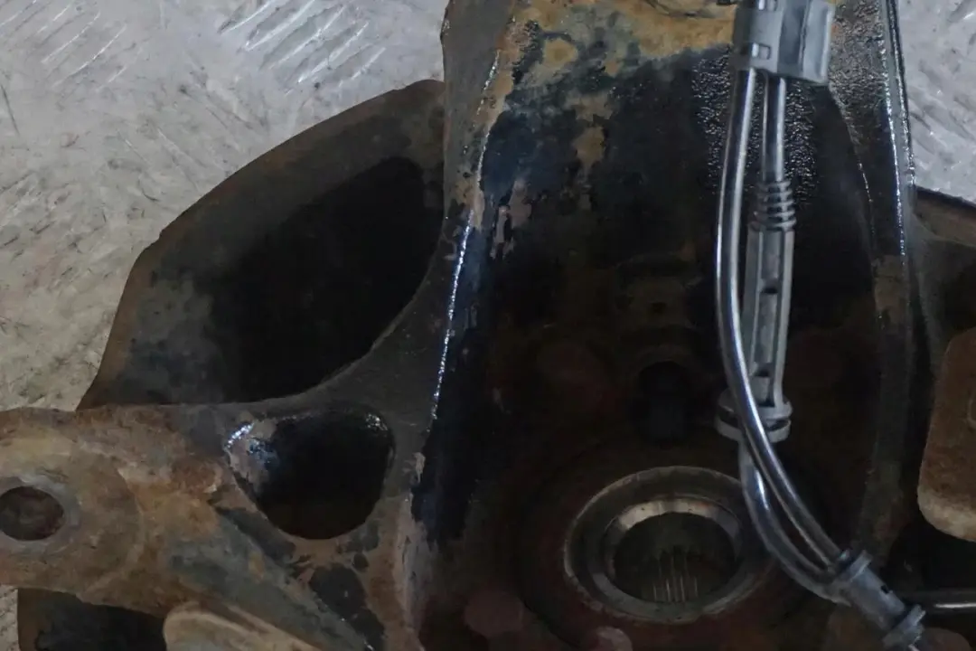 N47N Zwrotnica amortyzator lewy do MINI R56 One D o numerze 6782211 MINI R56 One D N47N Zwrotnica amortyzator lewy - SKU 6782211 - Numer Części 6782211