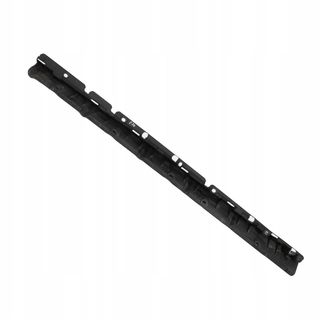 Nakładka listwa na próg prawy do BMW E70 X5 o numerze 7207198 BMW E70 X5 Nakładka listwa na próg prawy - SKU 7207198-1 - Numer Części 7207198