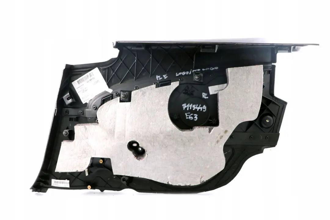 Trasero Izquierdo Lateral Panel De Cuero Negro Perla para BMW E63 con número de pieza 7115449 BMW E63 Trasero Izquierdo Lateral Panel De Cuero Negro Perla - SKU 7115449 - Número de pieza 7115449