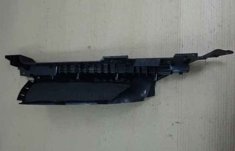  *BMW X5 er E53 Entlüftungsgitter Kofferraum Abdeckung Rechts Schwarz - SKU 7027134 - Teilenummer 7027134