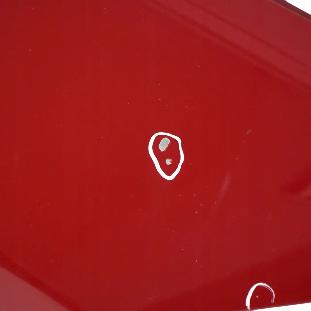 BMW E90 E91 Rivestimento Laterale Parafango Ant. Dx Rosso-Cremisi Karmesin Rosso - SKU 7135680-KAR1 - Numero di parte 7135680