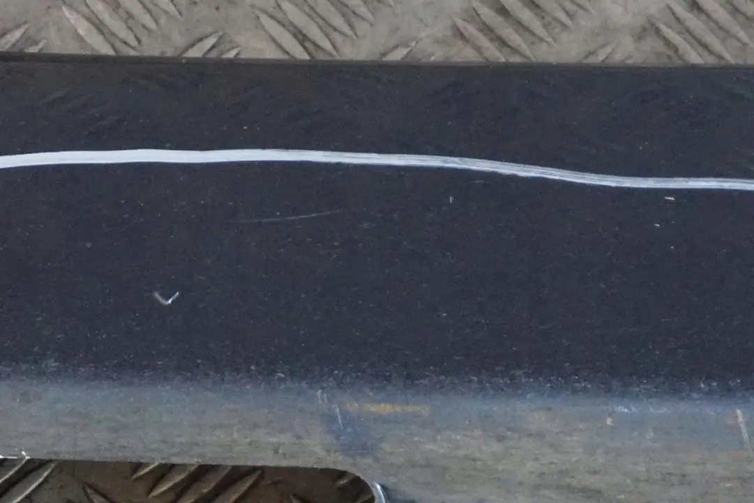 Schwellerleiste Blende Schweller Links Tiefseeblau Blau für BMW 5 E60 E61 LCI 1 mit Teilenummer 0422464 BMW 5 E60 E61 LCI 1 Schwellerleiste Blende Schweller Links Tiefseeblau Blau - SKU 0422464-DSB1 - Teilenummer 0422464