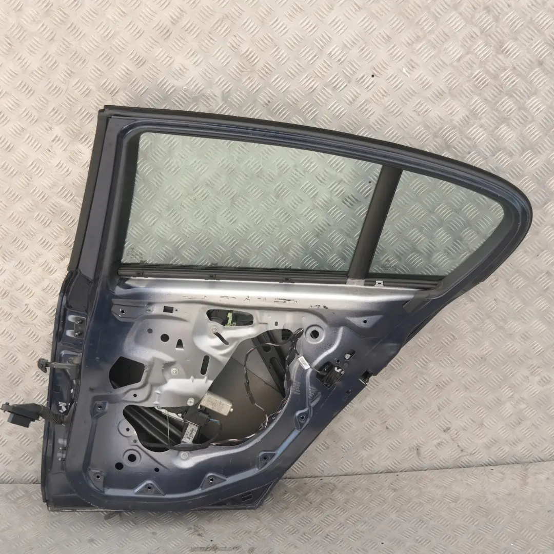 Door Rear Right O/S Tiefseeblau Deep Sea Blue Metallic A76 to BMW 1 SERIES E87 E87N with Part number 7191018 BMW 1 SERIES E87 E87N Door Rear Right O/S Tiefseeblau Deep Sea Blue Metallic A76 - SKU 7191018-DSB - Part number 7191018