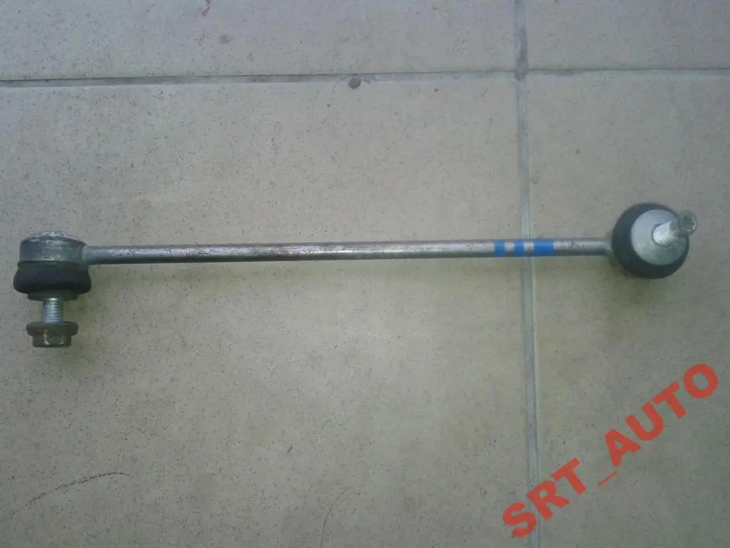 Łącznik stabilizatora prawy przedni BMW e60 e61 M5 do o numerze 6781548 Łącznik stabilizatora prawy przedni BMW e60 e61 M5 - SKU 6781548 - Numer Części 6781548