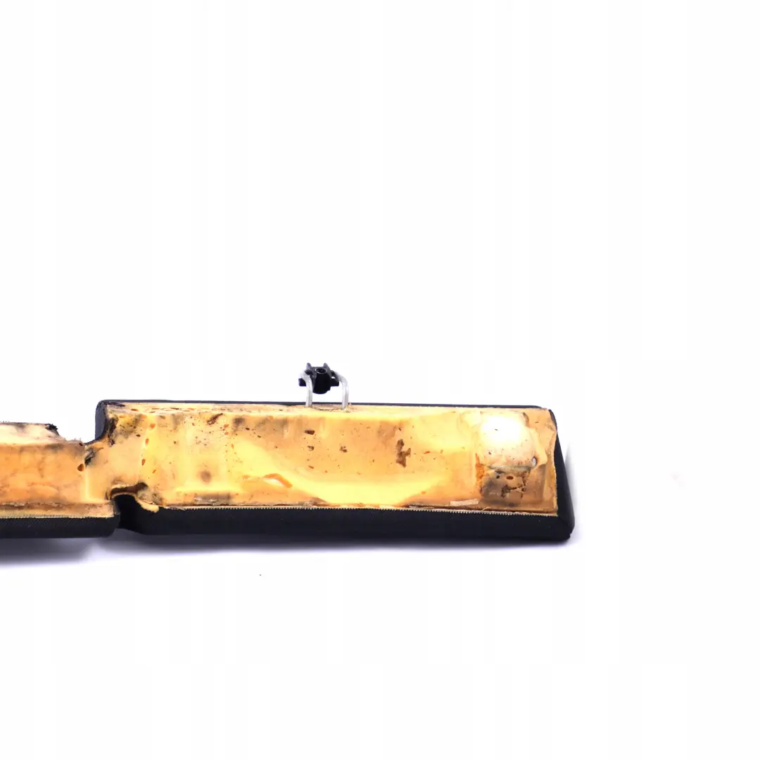 Sedile posteriore sinistro N/S Pannello copertura Antracite per Mercedes CL203 W203 con numero di parte A2039200108 Mercedes CL203 W203 Sedile posteriore sinistro N/S Pannello copertura Antracite - SKU A2039200108 - Numero di parte A2039200108