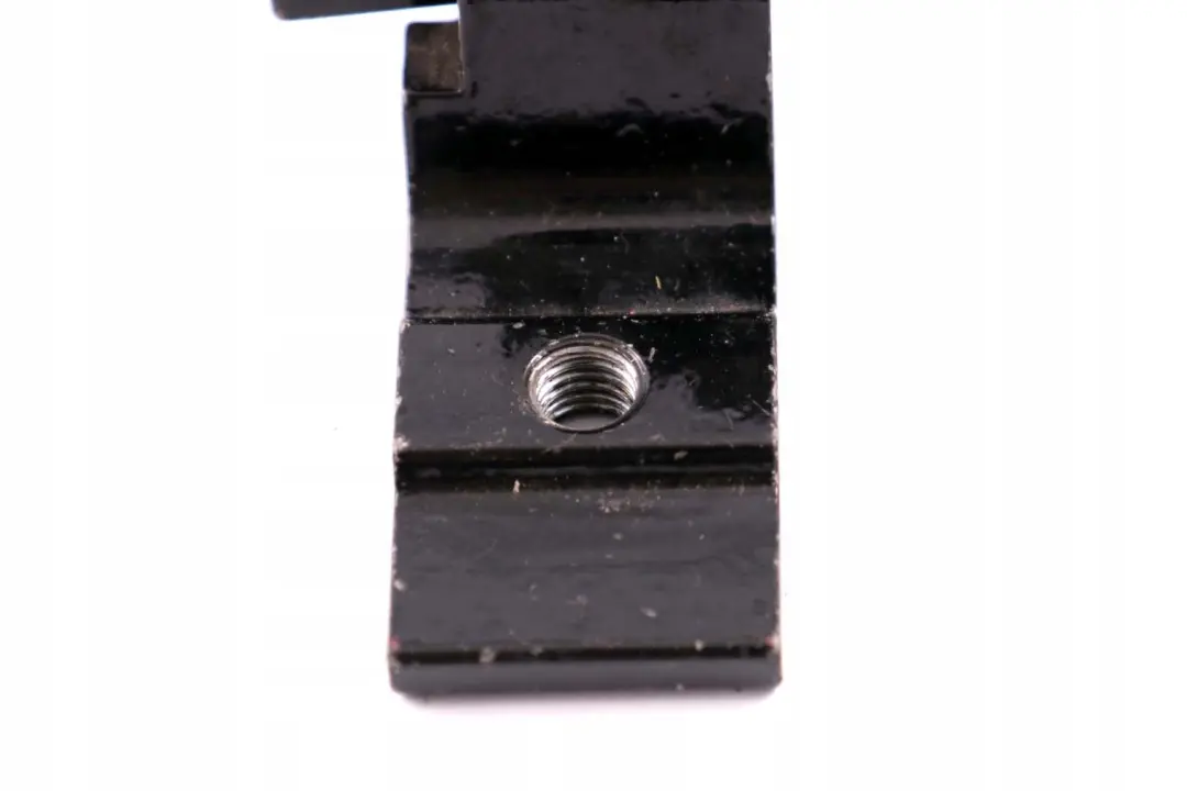 Right O/S Door Lower Hinge Black 7068090 to BMW 5 Series E60 E61 Rear with Part number 7200246 BMW 5 Series E60 E61 Rear Right O/S Door Lower Hinge Black 7068090 - SKU 7200246-BLK - Part number 7200246