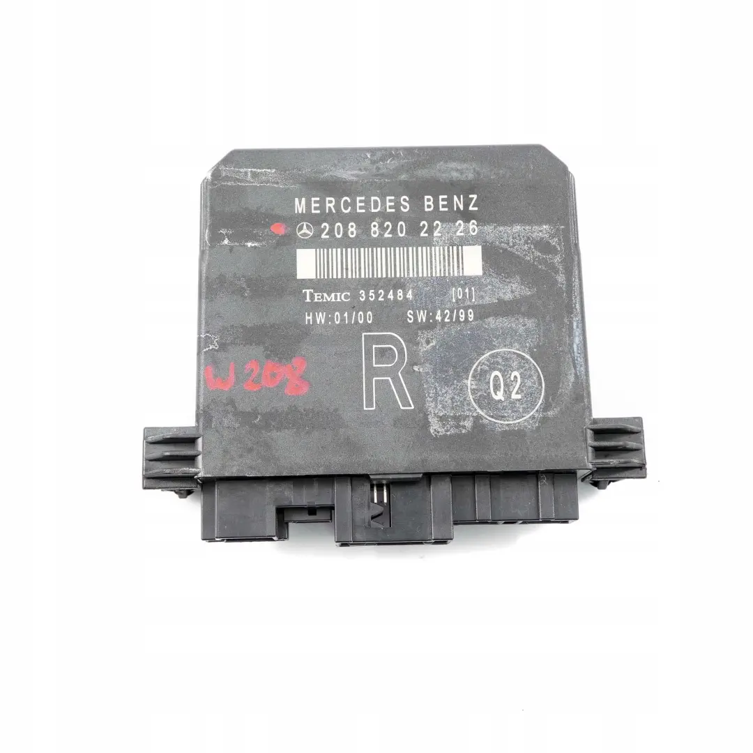 Mercedes-Benz Classe CLK W208 Porte avant Droite Steurgerat Module pour à propos du numéro de pièce A2088202226 Mercedes-Benz Classe CLK W208 Porte avant Droite Steurgerat Module - SKU A2088202226 - Numéro de pièce A2088202226