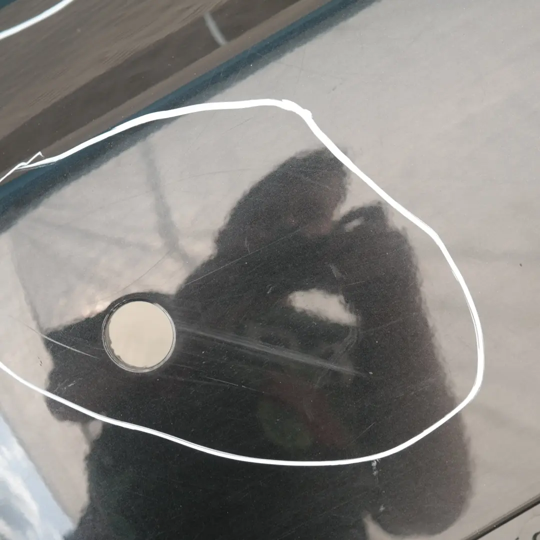 Zderzak tylny tył black saphire 475 do BMW E60 LCI o numerze 422349 BMW E60 LCI Zderzak tylny tył black saphire 475 - SKU 0422349-BS - Numer Części 422349