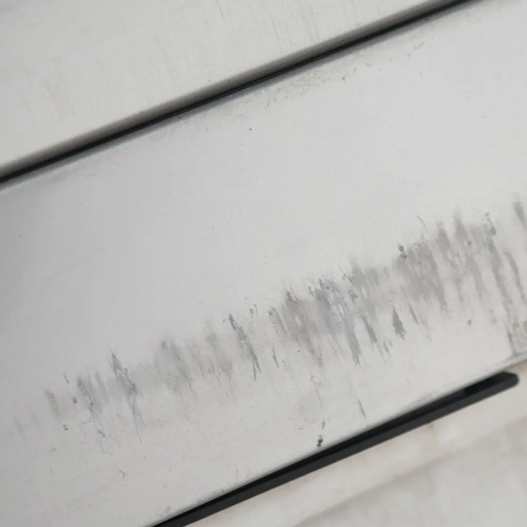 Zderzak tylny tył titansilber 354 do BMW E87 o numerze 32630 BMW E87 Zderzak tylny tył titansilber 354 - SKU 0032630-TS2 - Numer Części 32630