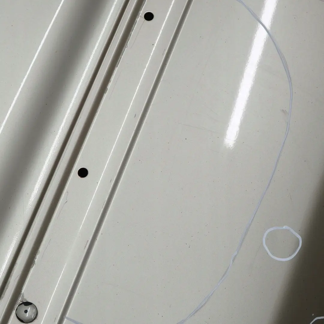 klasa ML W163 Drzwi prawy przód beige do MERCEDES M o numerze A1637201605 MERCEDES M klasa ML W163 Drzwi prawy przód beige - SKU A1637201605-TRB - Numer Części A1637201605