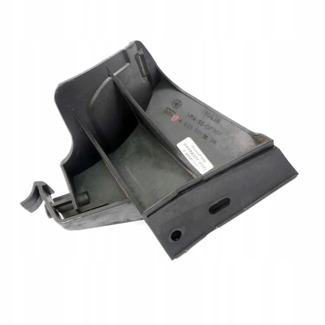 Mercedes-Benz W639 Supporto Serbatoio Acqua Fredda Supporto per con numero di parte A6395011420 Mercedes-Benz W639 Supporto Serbatoio Acqua Fredda Supporto - SKU A6395011420 - Numero di parte A6395011420