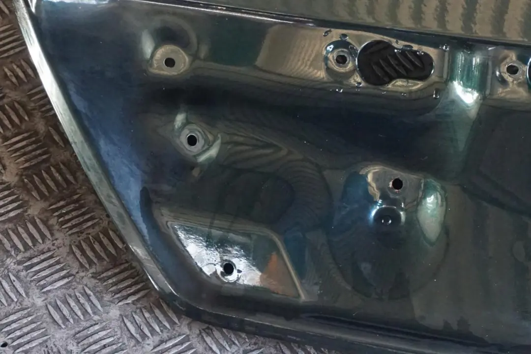 Trunk Lid Boot Tailgate Oxfordgruen Green - 430 to BMW 7 Series E65 E66 E67 with Part number 7049252 BMW 7 Series E65 E66 E67 Trunk Lid Boot Tailgate Oxfordgruen Green - 430 - SKU 7049252-OXF - Part number 7049252